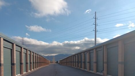 Row of outdoor storage units at the Towne Storage Riverton Storage Facility