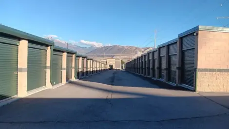 Rows of drive up storage Towne Storage Bluffdale