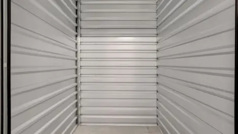 Inside storage Towne Storage Charleston